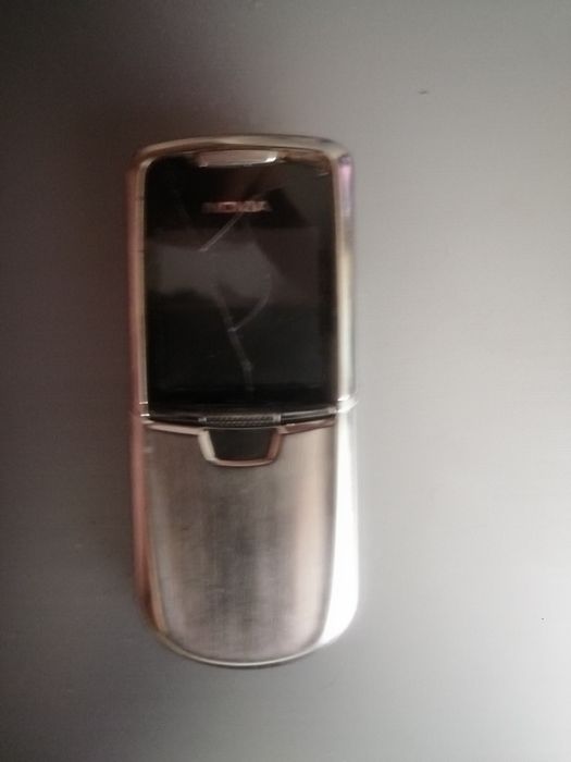 Продам Nokia 8800 ;, 8910 на запчастини