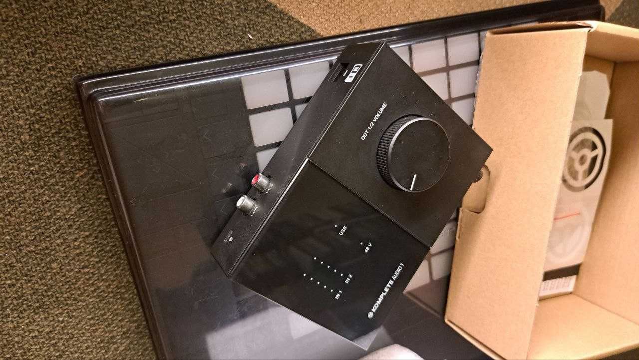 NI Komplete Audio 1 - Interfejs / Interface audio USB
