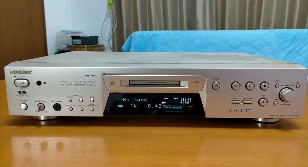 Sony MiniDisc MDS-JE780 netMD MDLP Mini Disc