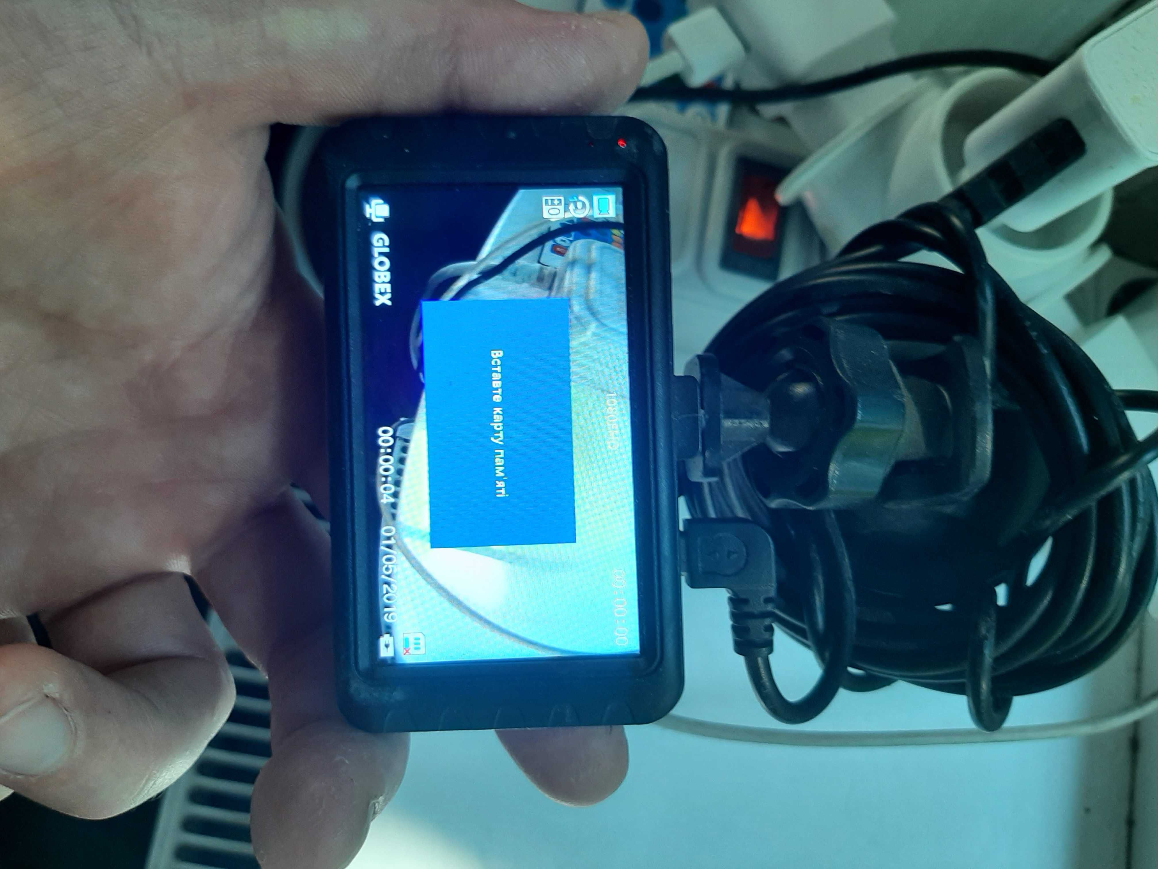 Продам видеорегистратор Globex ge-112w