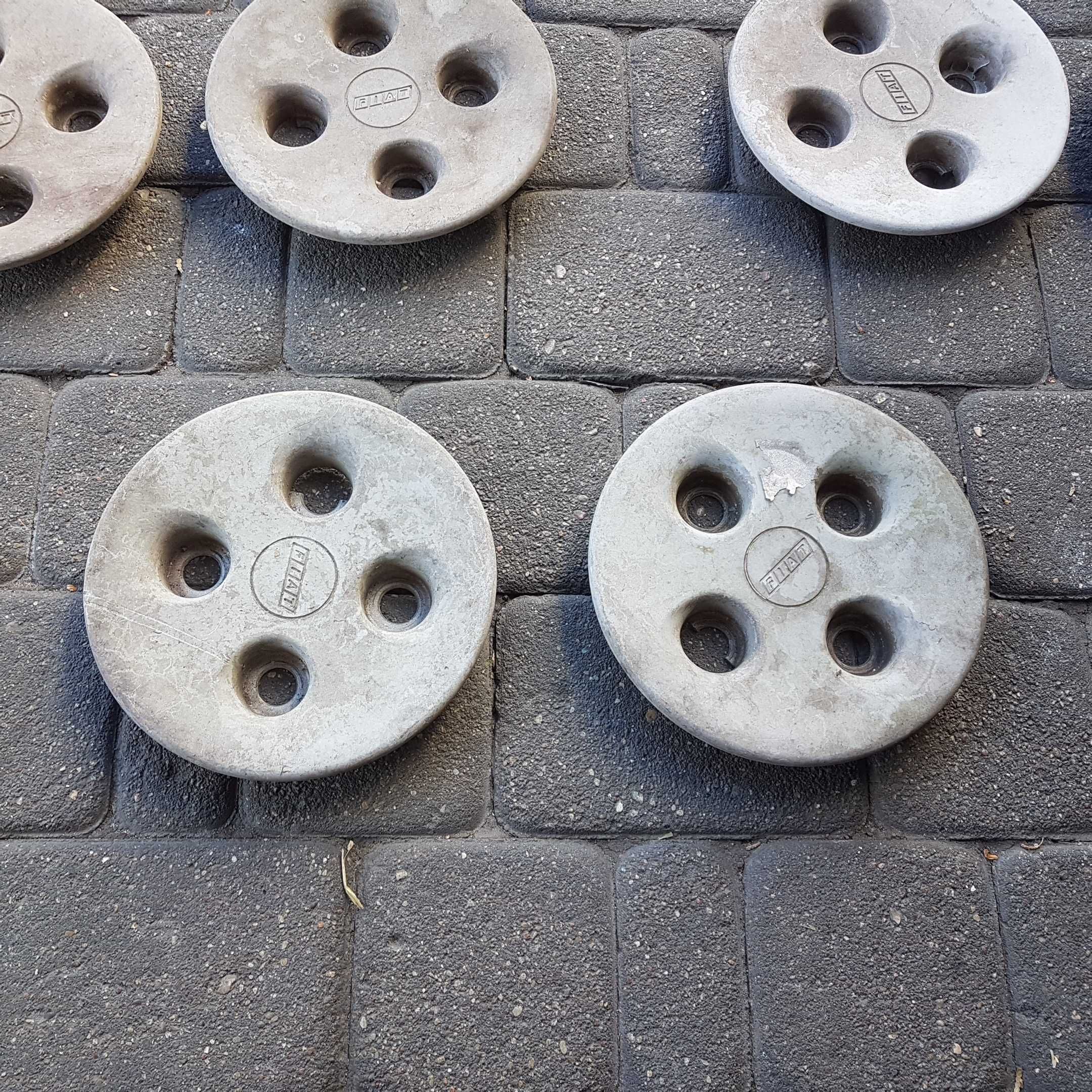 kołpak kapsel koła seicento uno panda 126p cc doblo punto niewiadów