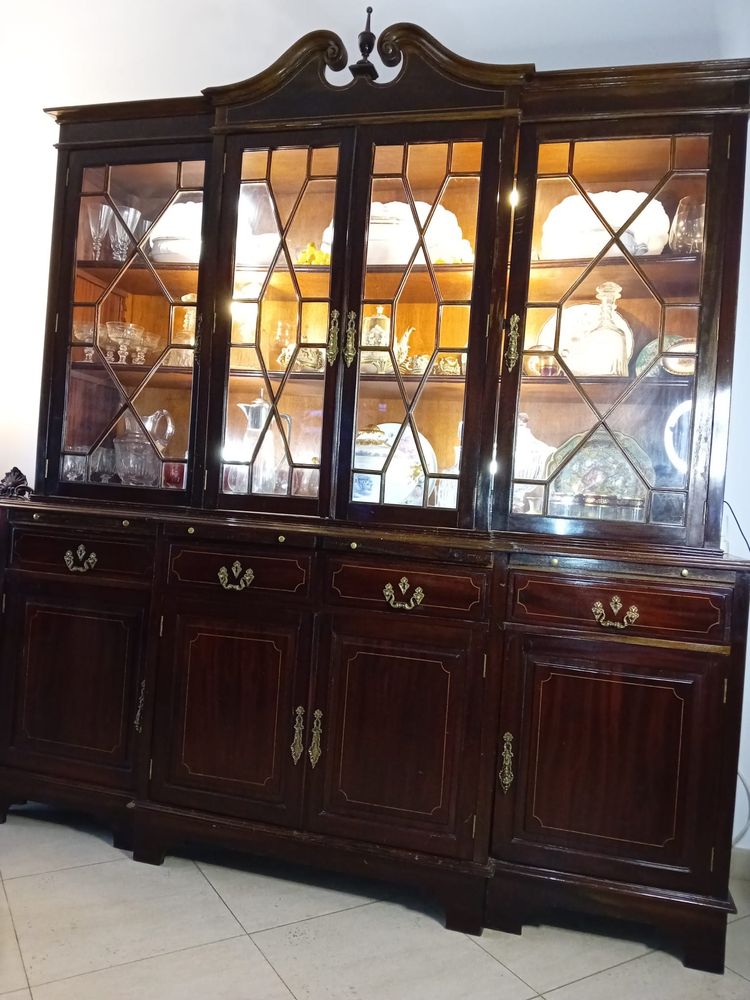 Movel grande de sala