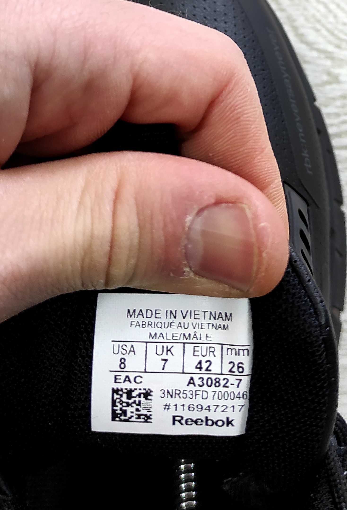 (1739) Чоловічі Кросівки Reebok Zig Kinetica чорні (42-45) рібок