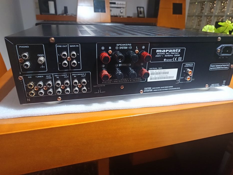 Marantz PM 7001 amplificador stereo