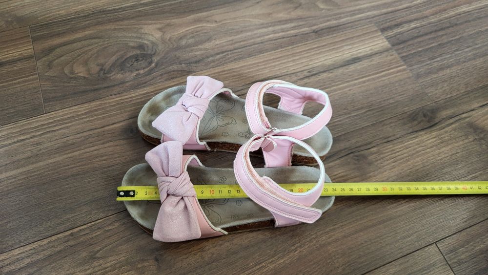 Sandały różowe r.35