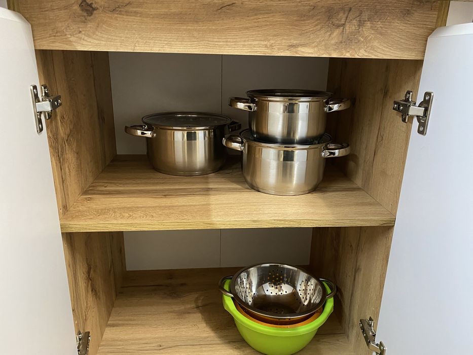 1к ТЕПЛА квартира Подобово центр Яровиця погодинно. Звітні документи