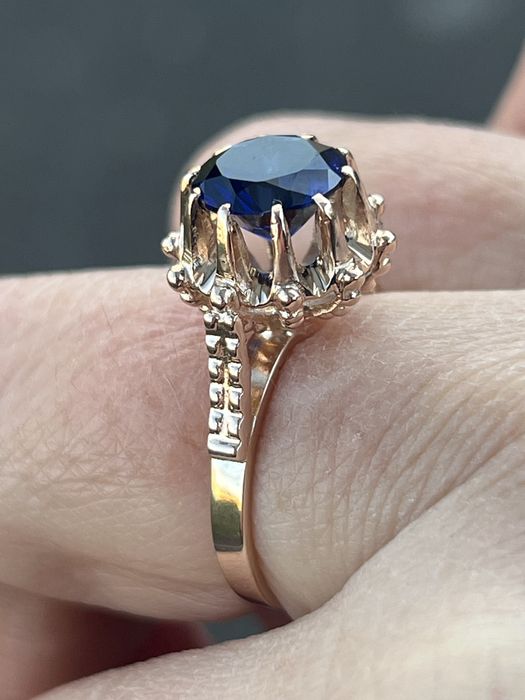 Золотое кольцо СССР. Сапфир. Золота каблучка радянська