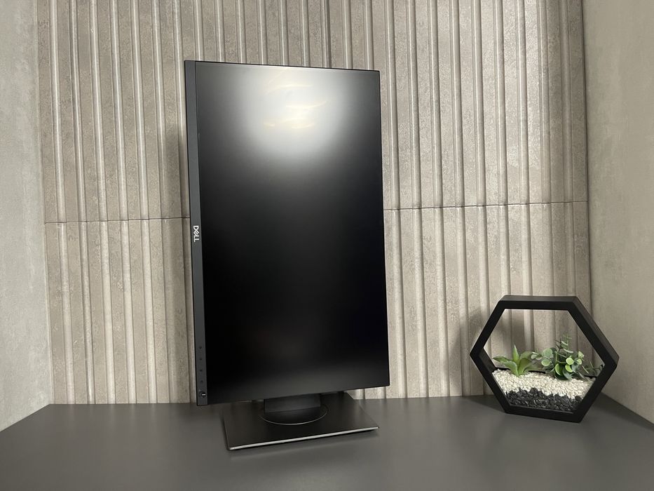 Стильний Монітор 27 дюймів DELL P2719H full hd