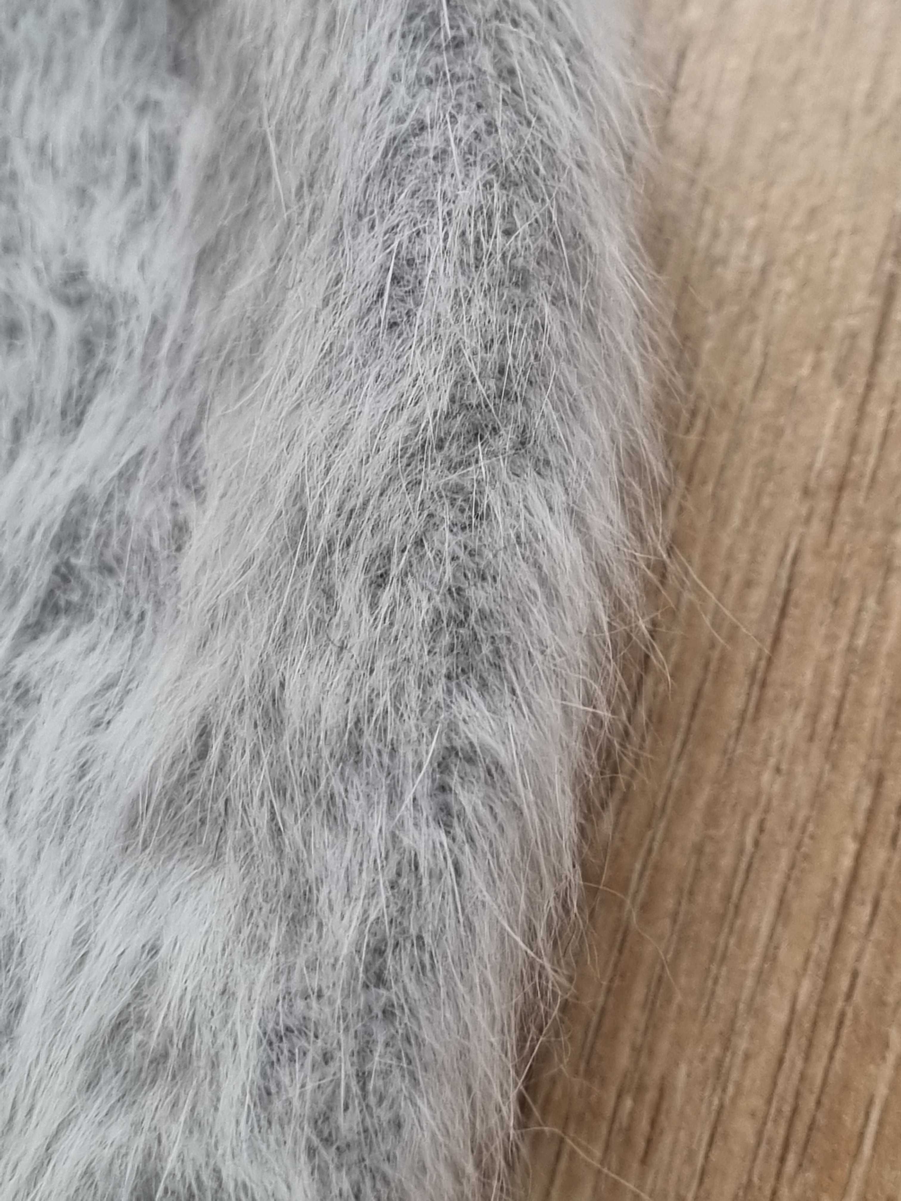 Szary beret 35% Angora