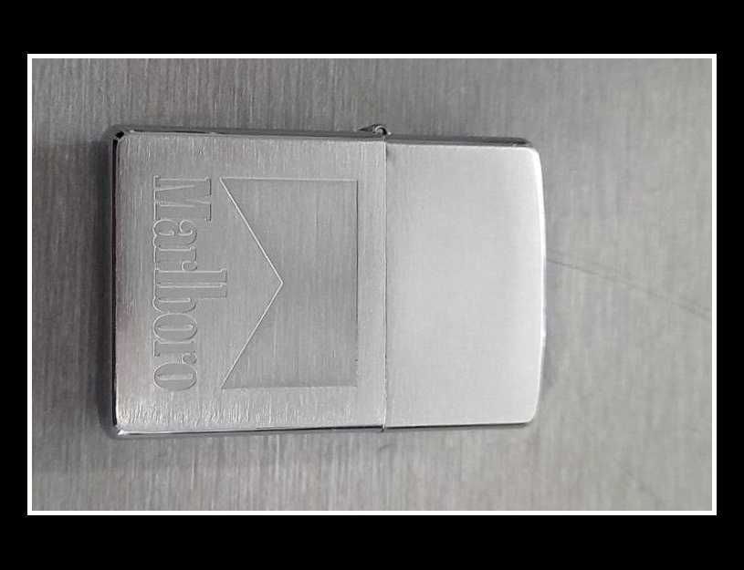 Isqueiro ZIPPO - 'Marlboro'