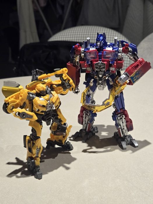 Трансформери Бамблби Transformers: Dark of The Moon Bumblebee