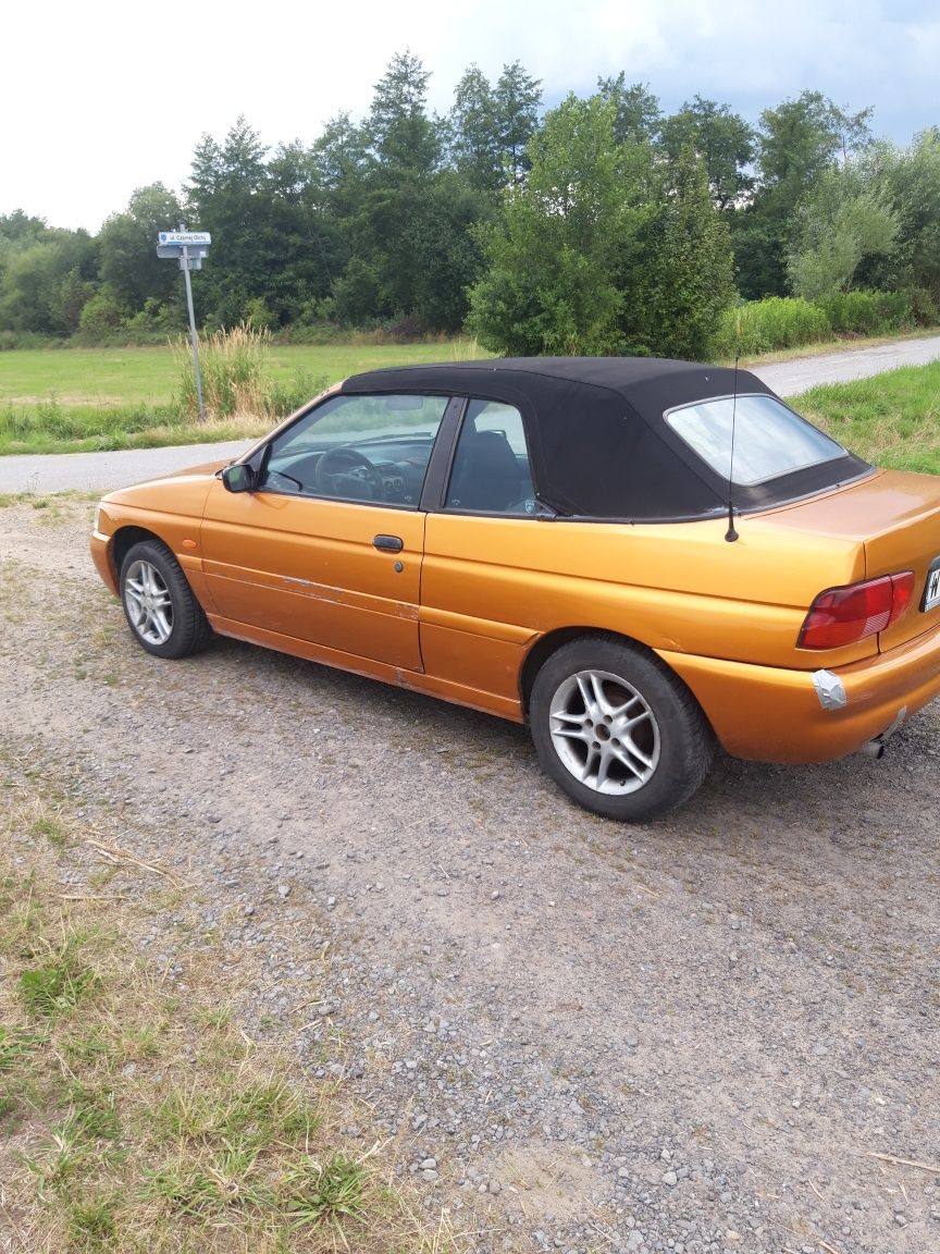 Ford escort cabrio