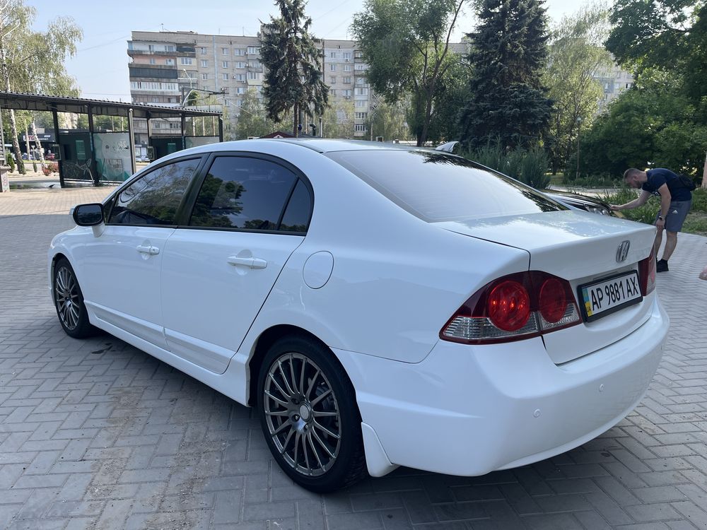 Продам Honda Civic 1.8 АКПП