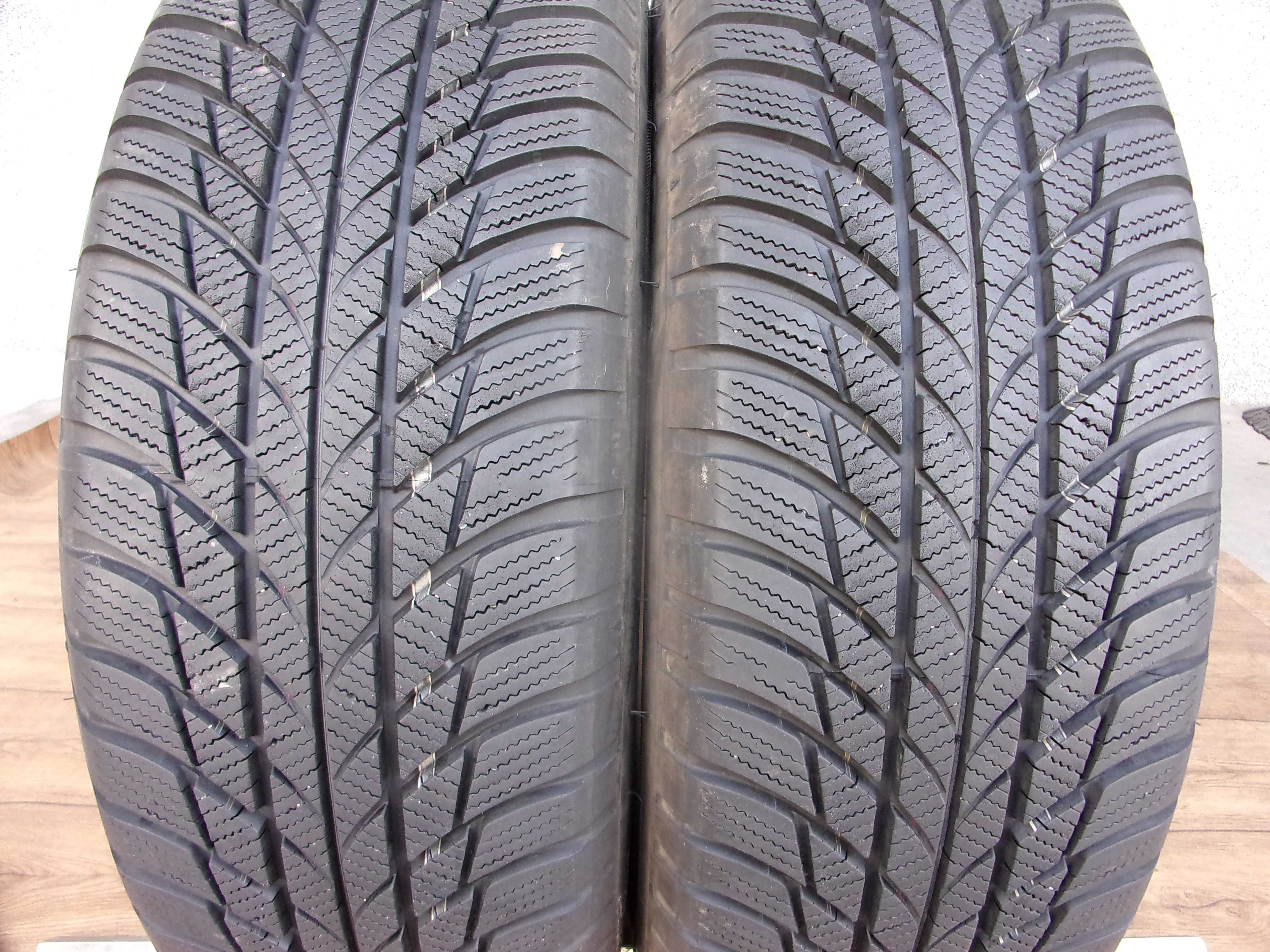 Bridgestone Blizzak LM001   215/65/17 99H z 2019r ładne!