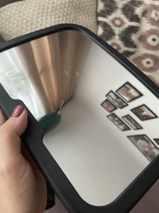 Lusterko samochodowe do obserwacji dziecka