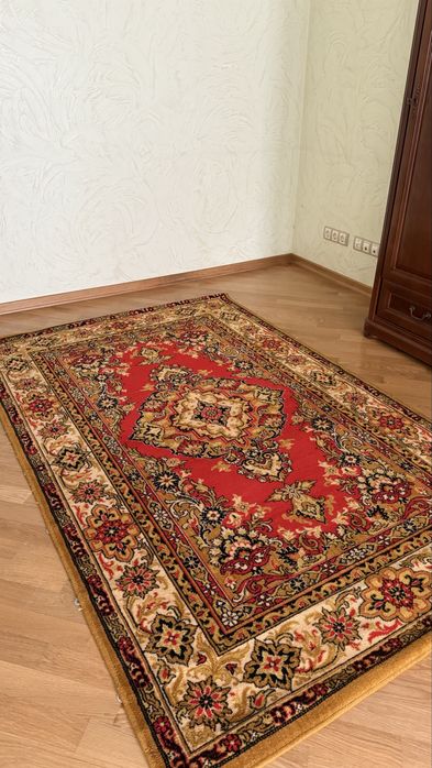 Продам коврик , ковер 3*2