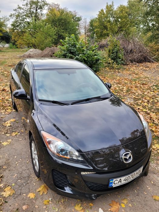Mazda 3  2013 рік