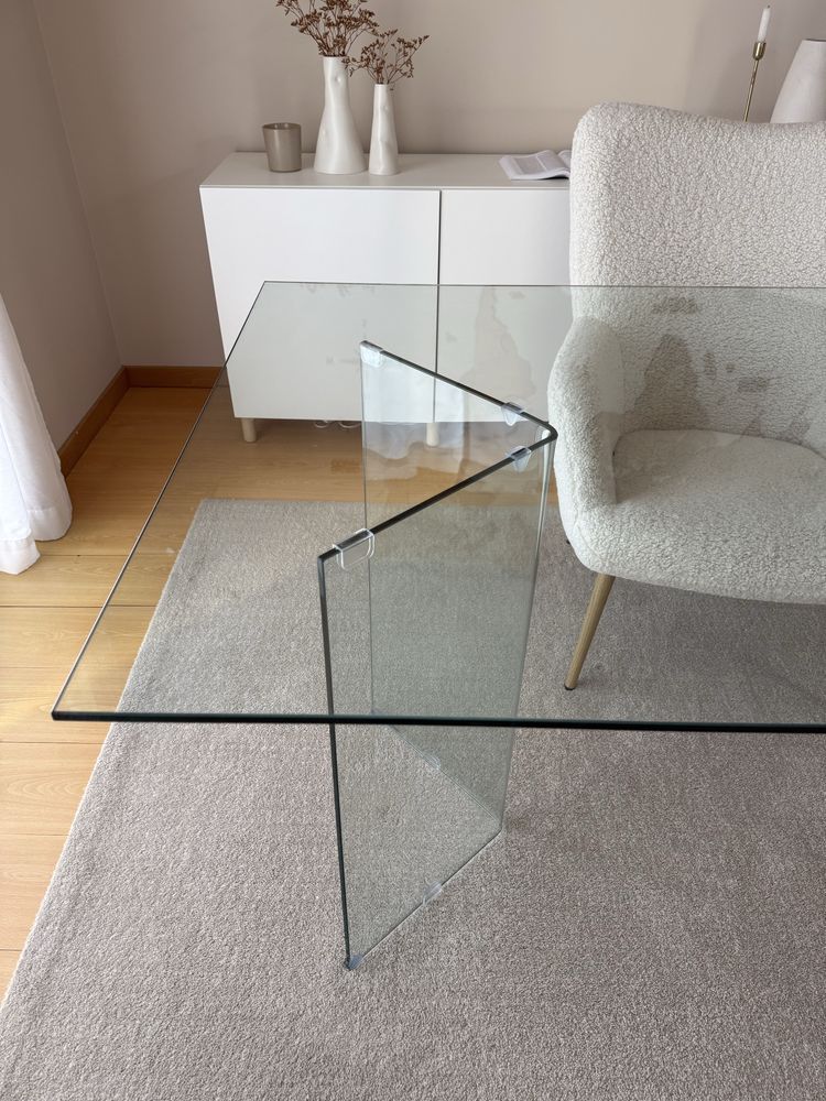 Mesa de Design em Vidro