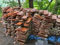 Dachówka ceramiczna, karpiówka, z rozbiórki