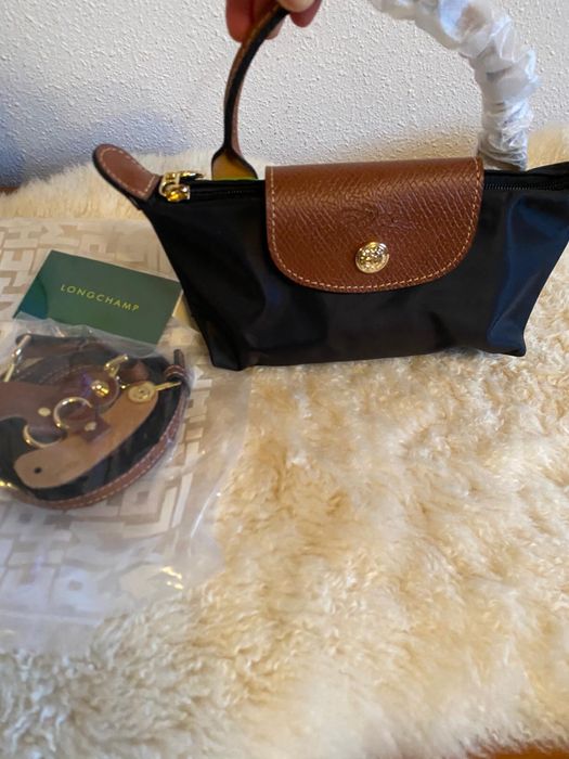 Bolsinha longchamp nova