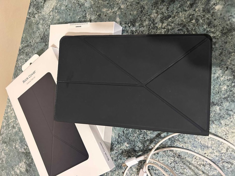 Samsung Galaxy Tab A9 (Wi-Fi) + чохол-книжка Galaxy Tab A9 Book Cover