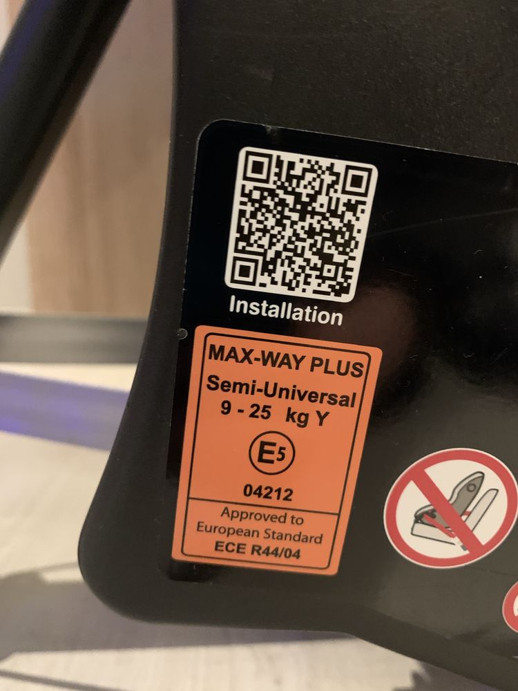 Britax Romer MAX WAY PLUS 9-25 Tyłem do kierunku jazdy