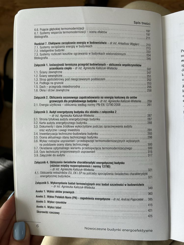 A. Kaliszuk- Wietecka, A. Węglarz- Nowoczesne Budynki Energoefektywne