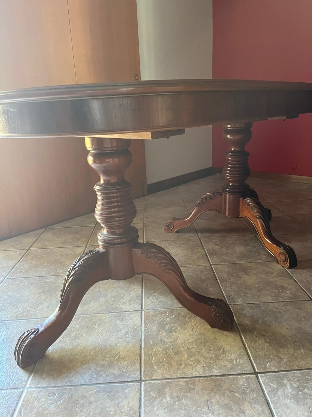 Mesa de jantar em cerejeira