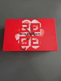 Givenchy zestaw puder pomadka