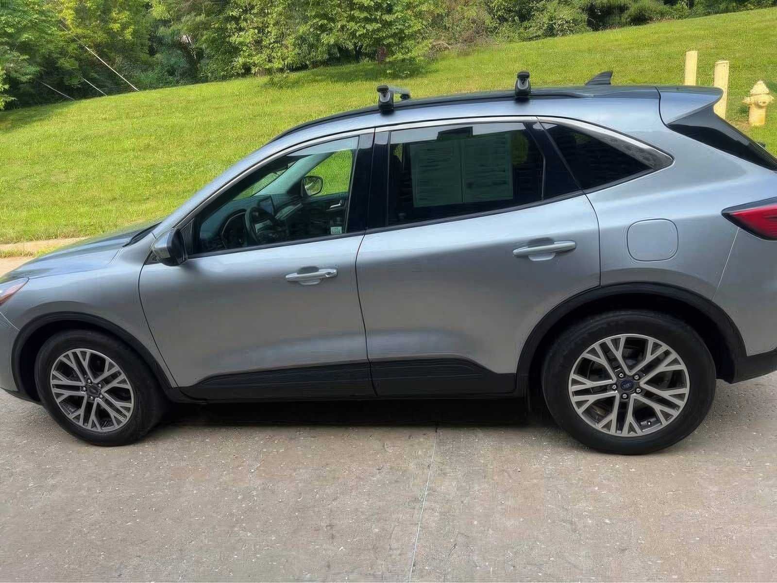 2021 Ford Escape Hybrid SEL