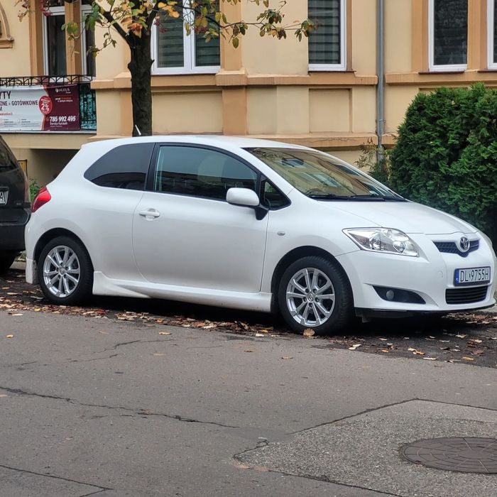Toyota Auris Toyota Auris 1.6 benzyna, 2007 Rok, 124KM