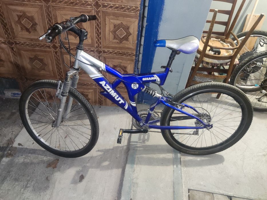 Велосипед на 26 колесах.  Разные.