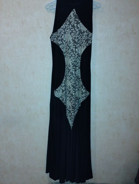 Продам жіночу сукню вечірня