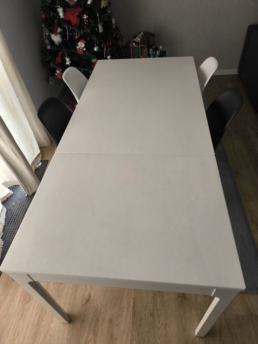 Mesa extensível branca