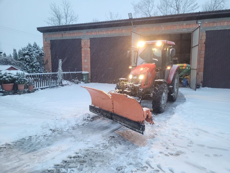Ciągnik Tym 754 kubota john odśnieżanie