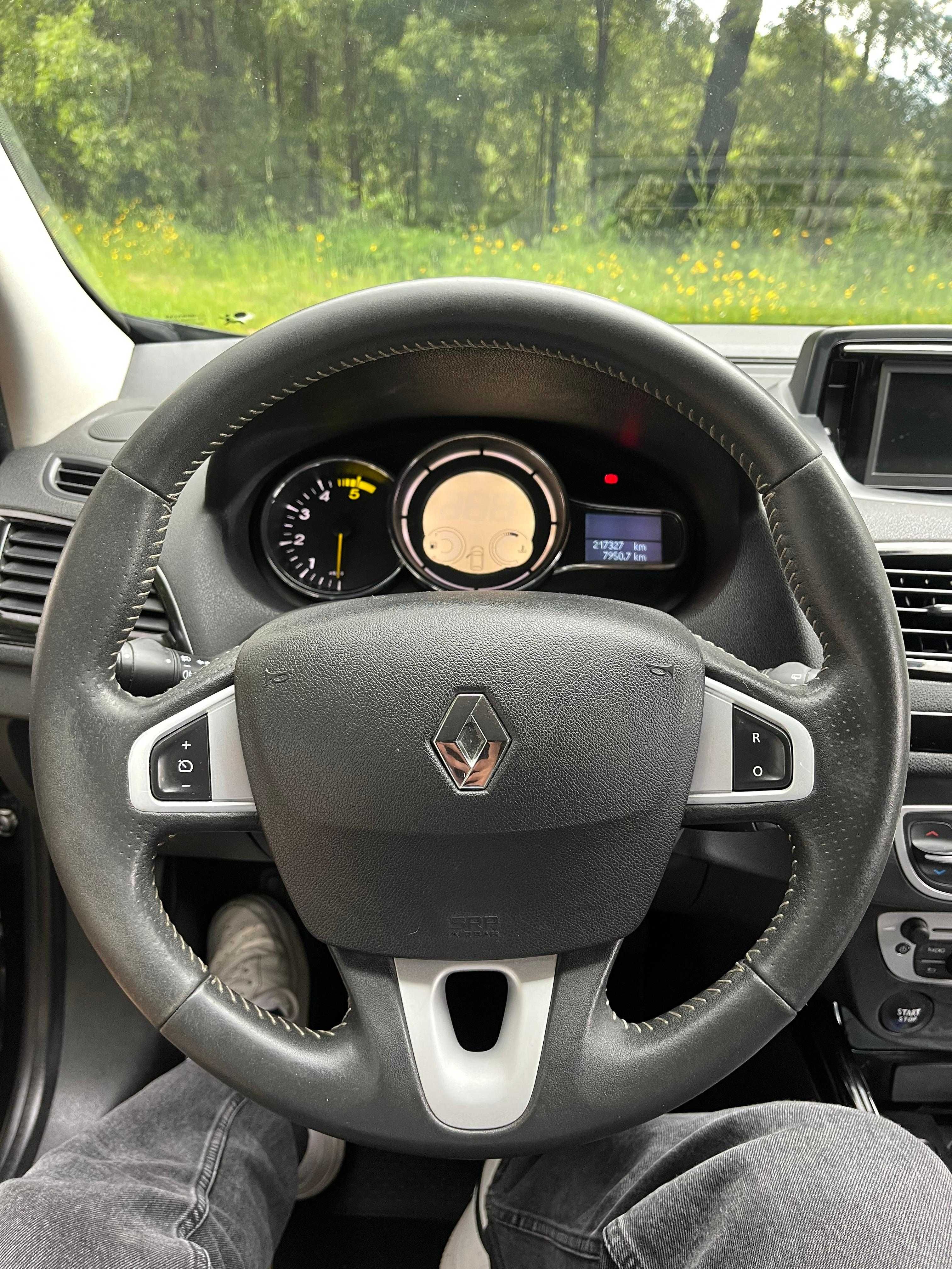 Renault Mégane Coupé 1.6 dCi Bose Edition 130cv | Garantia Incluída