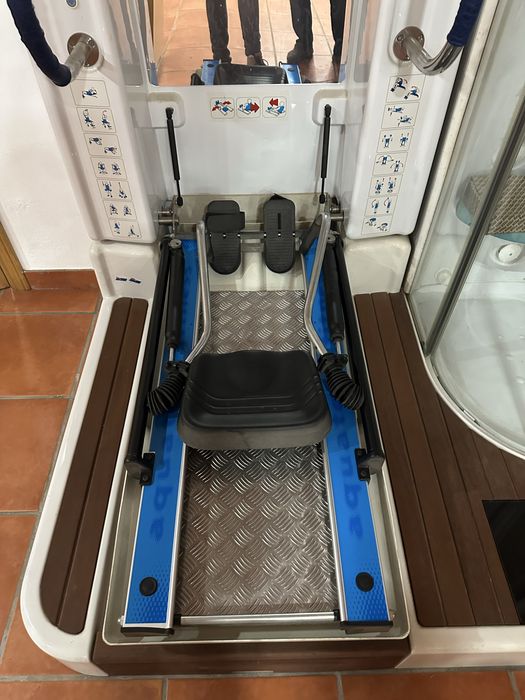 Roca Aquatech Fitness Hidromassagem