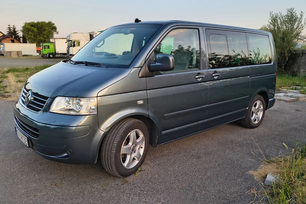 Volkswagen Multivan Volkswagen Multivan TDI 174km L1 Highline
