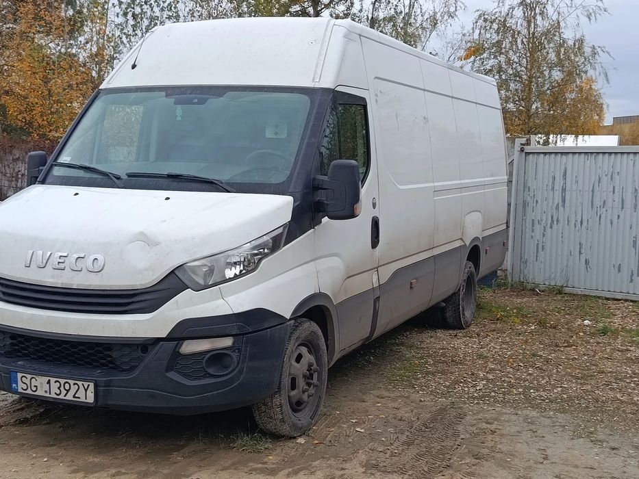 Iveco Daily Iveco Daily Blaszak 2.3 Diesel – Sprawny silnik, wymaga naprawy wału