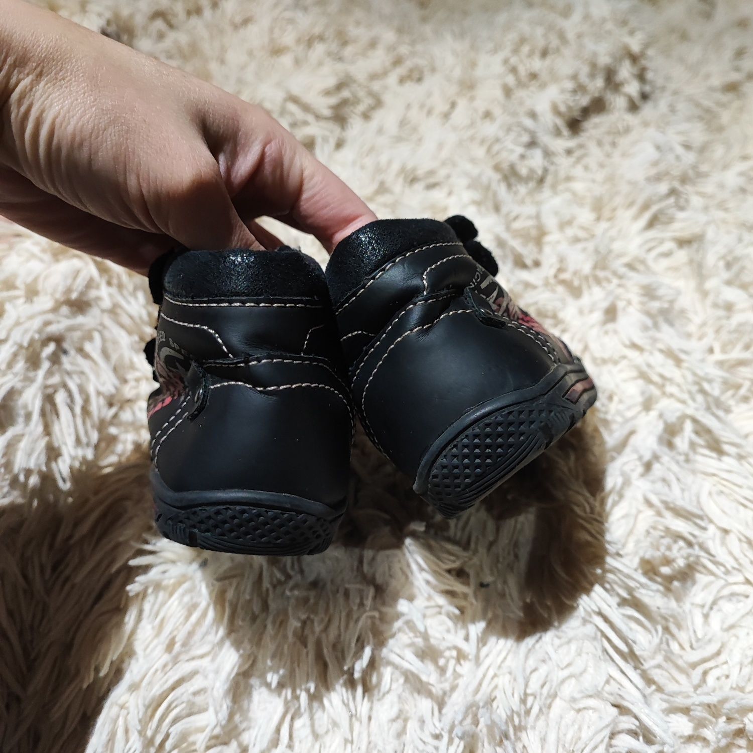 Buty zimowe dziecięce chłopiec 23 czarne na rzepy