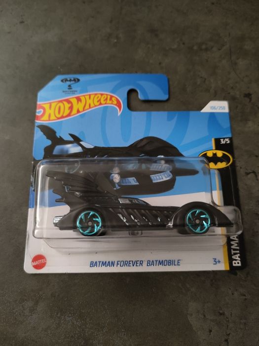 TH Batman Forever Batmobile Hot Wheels Treasure Hunt