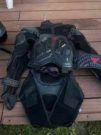 Zbroja Buzzer Dainese XXL