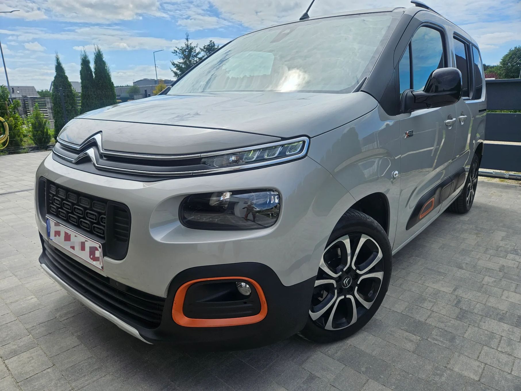Citroën Berlingo Wersja XTR Multispace Full opcja Model 2019 Mega stan Benzyna