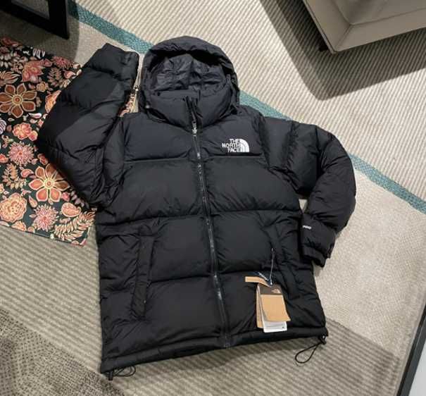 Kurtka zimowa_The_North_Face_damskie_ASIA.S