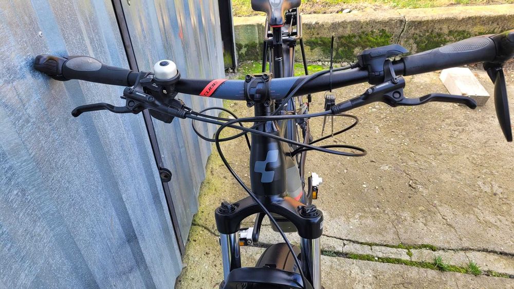 CUBE elektryczny elektryk rower aluminiowy używany 27,5 cali