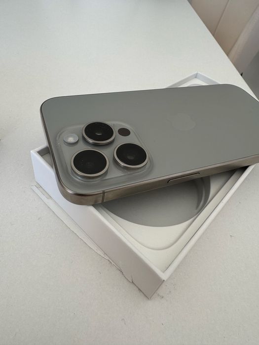 Iphone 15 pro 128 gb natural titanium