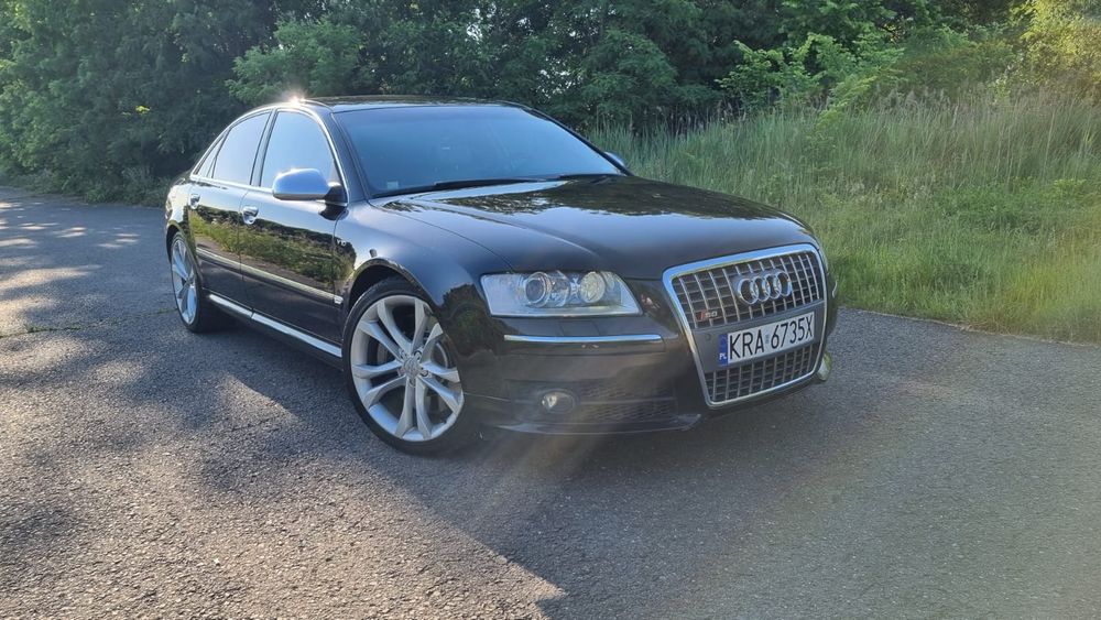 Audi S8 D3 5.2 V10 450 km
