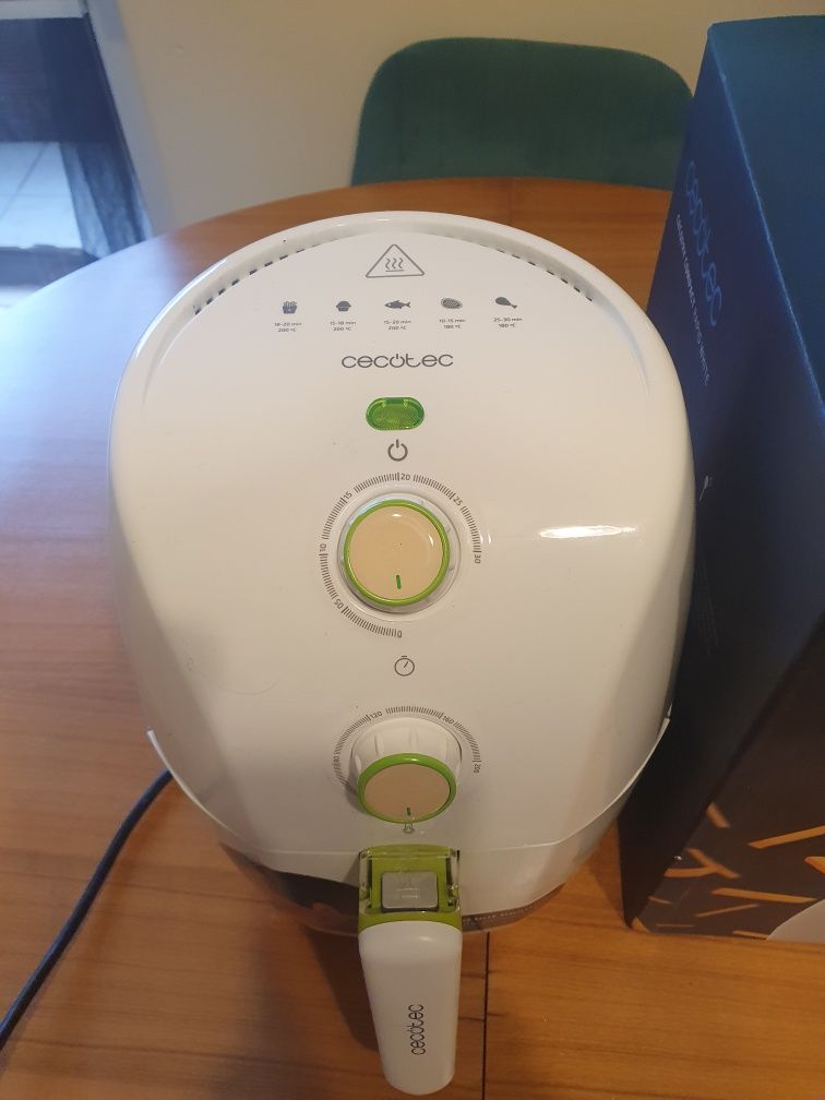 Frytkownica beztłuszczowa Cecotec Cecofry Compact Rapid