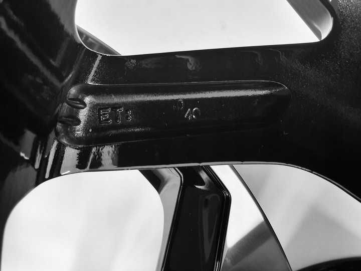 NOWE alufelgi AUDI 18 A3 A4 A6 A8 Q2 Q3 TT