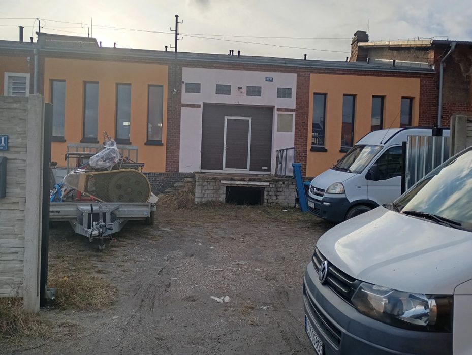 Hala na wynajem w Pieszych